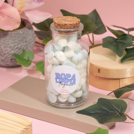 Fonds de cire fondue - Pot Vêtements Propres