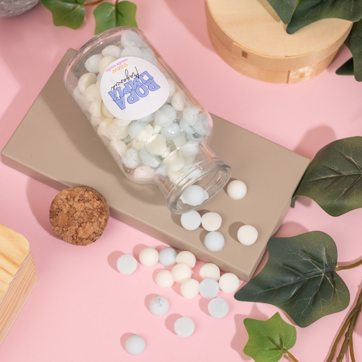 Fonds de cire fondue - Pot Vêtements Propres